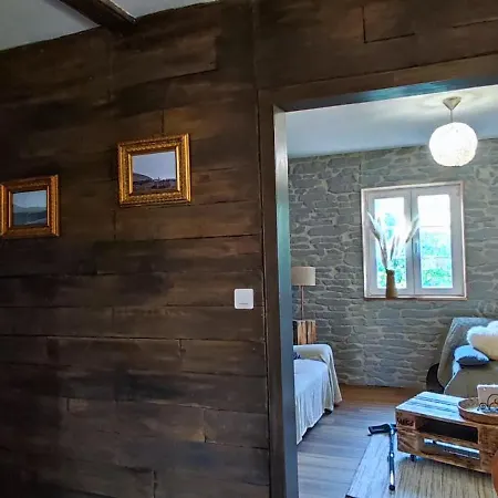 Aux 2 Sapins Holiday home *